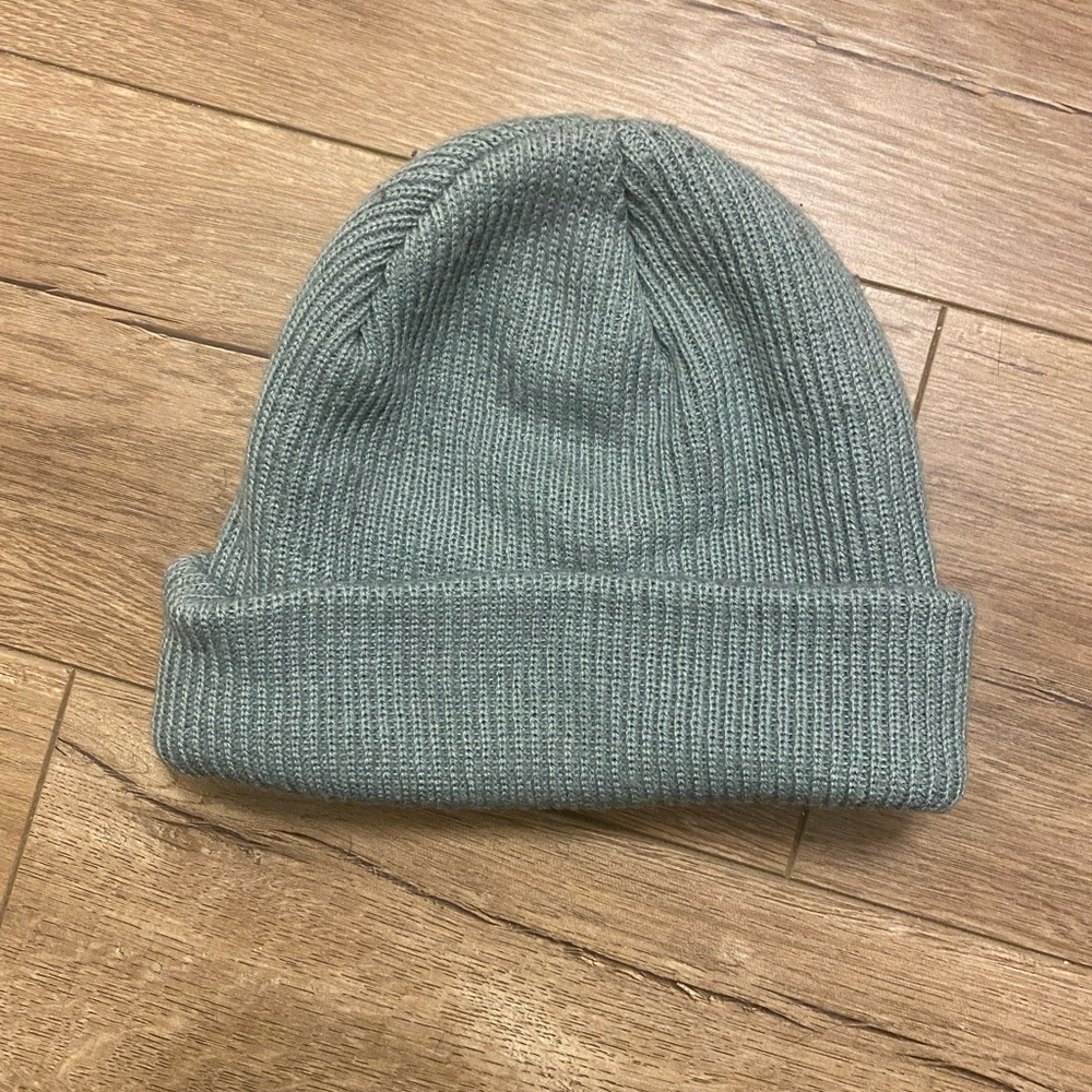 BDG Blue Grey Knit Ribbed Beanie